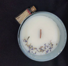 Load image into Gallery viewer, 100 % Soy Candle
